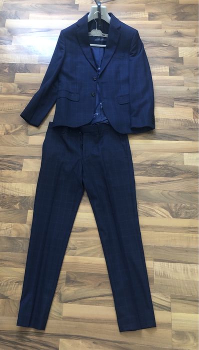 Costum Barbatesc Moss Bross