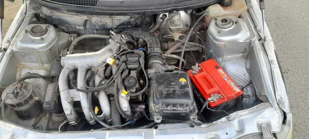 продаю машину ВАЗ 2110