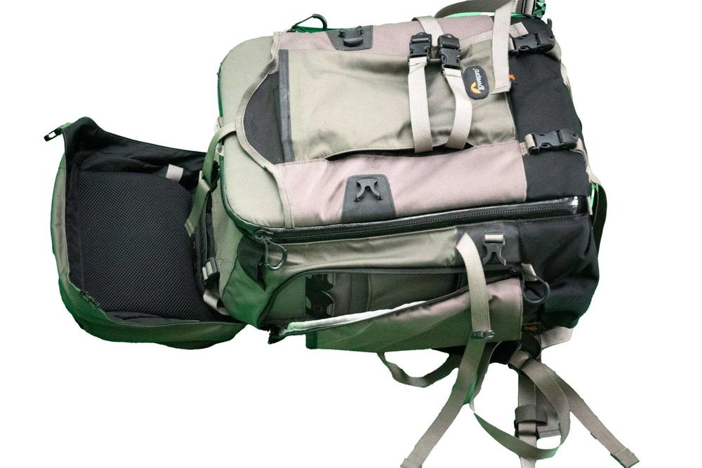 Rucsac foto Lowepro Pro Trekker 300 AW – DSLR, obiective mari, husa AW