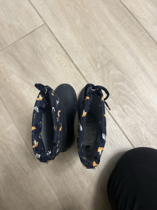 Детски апрески за момче CMP,Италински гумени ботуши,сандали 26 номер