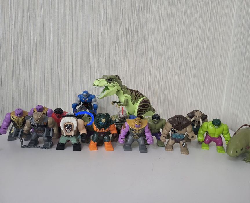 Продам лего биг фигурки