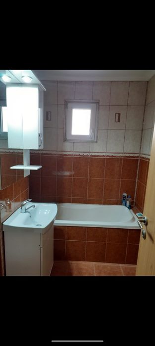 Închiriază apartament 2 camere zona ultra centrală