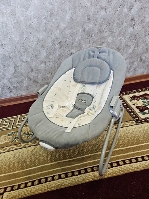 Продам шезлонг..