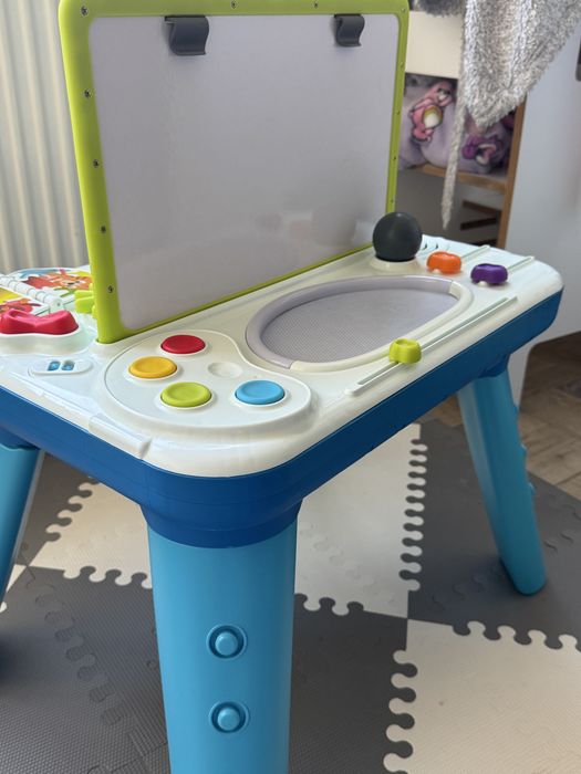Masuta activitati baby einstein
