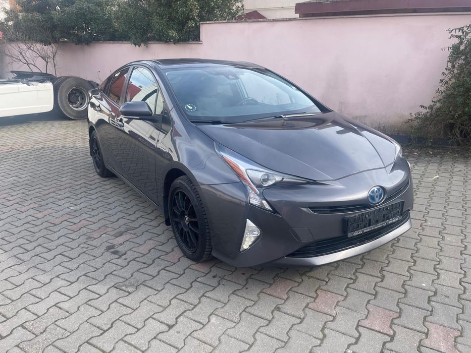 Vand Toyota Prius 1.8 benzina /hibryd