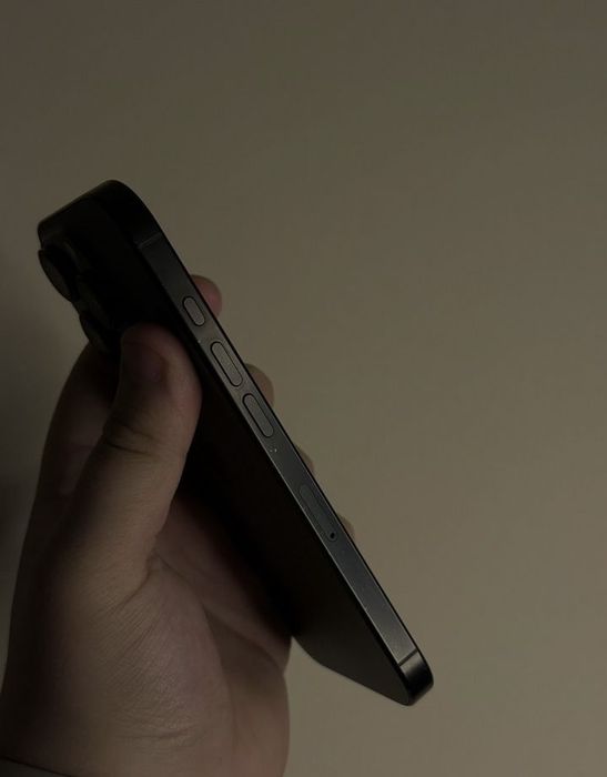Iphone 16 pro 99%