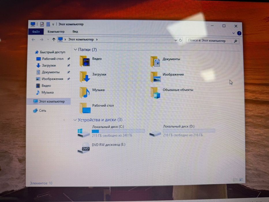 Продам i3 ноутбук