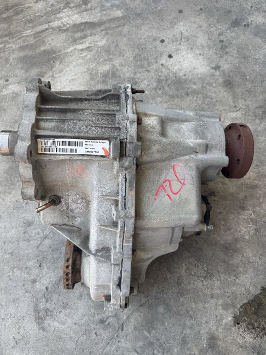 Раздатъчна кутия Jeep SRT type 3015 OEM 05038712AC