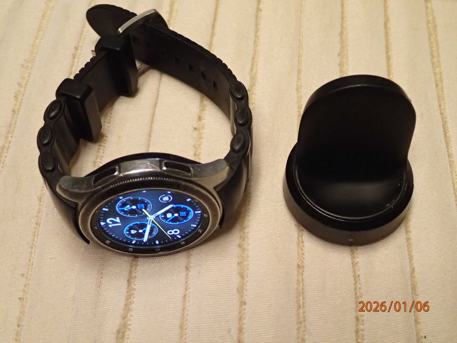 Samsung Galaxy  (SM-R805F)46mm; cu dock incarcare