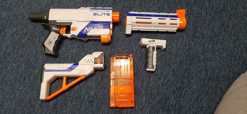 NERF Elite, Tri-Strike, Hyperfire, Distruptor,