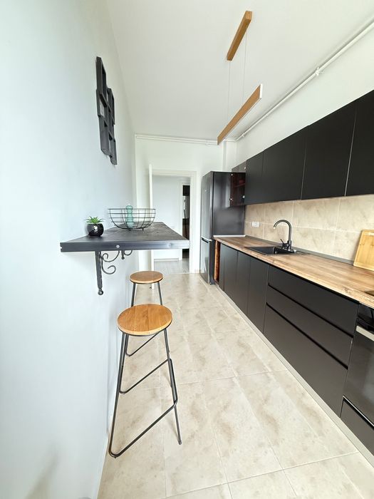 De închiriat - Apartament 2 camere, decomandat, spațios, cu vedere amplă către Lacul Morii - Novum 2
