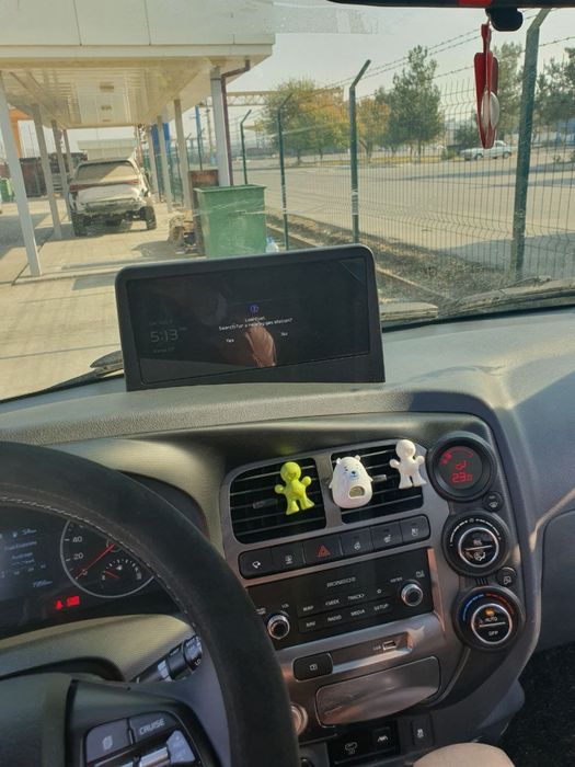 KIA Bongo 3 polniy ful 2024 yili nalichida 7000 probek