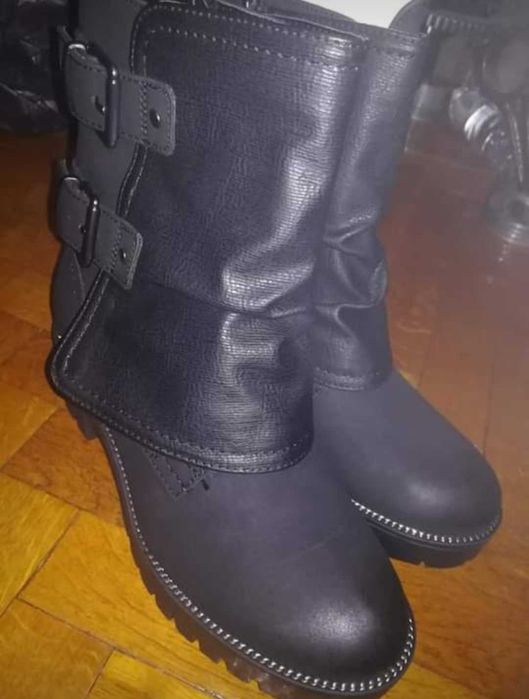 Дамски боти  Deichmann