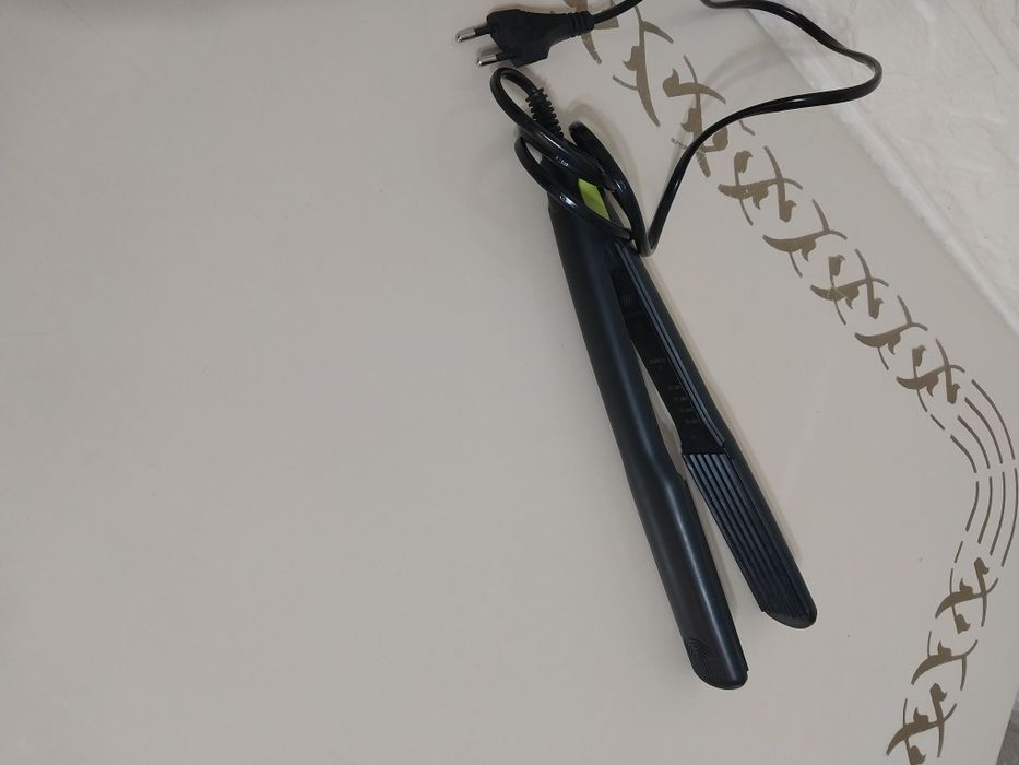 Плойка для волос. Не пользовался вообще.