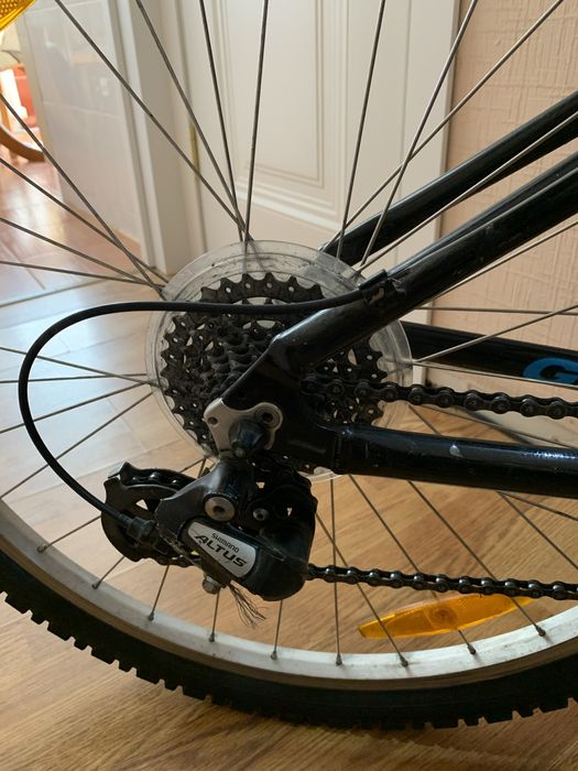 Велосипед GIANT.