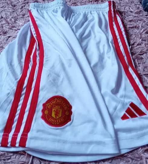 Оригинални къси панталони на Манчестър Юнайтед
