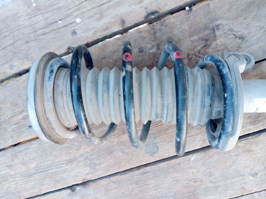 Амортисьор за BMW E65