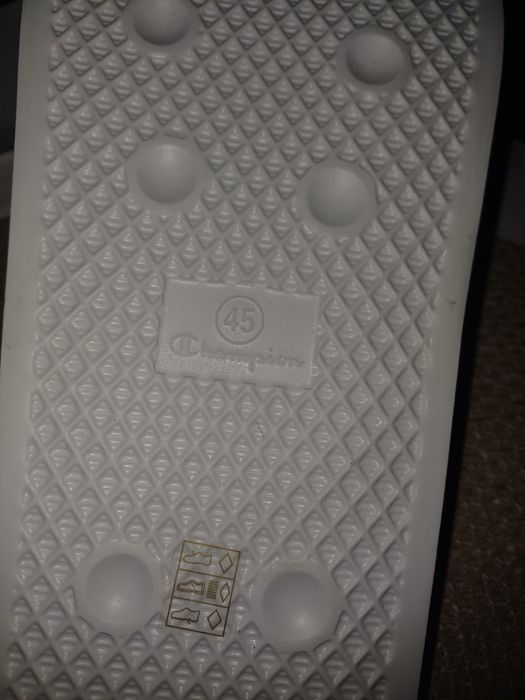 Papuci Champion Noi