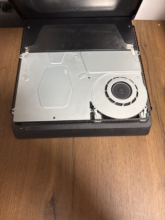 PlayStation4 Slim
