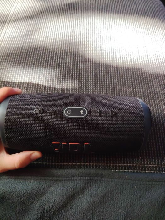 Vand boxe JBL + LG X Boom