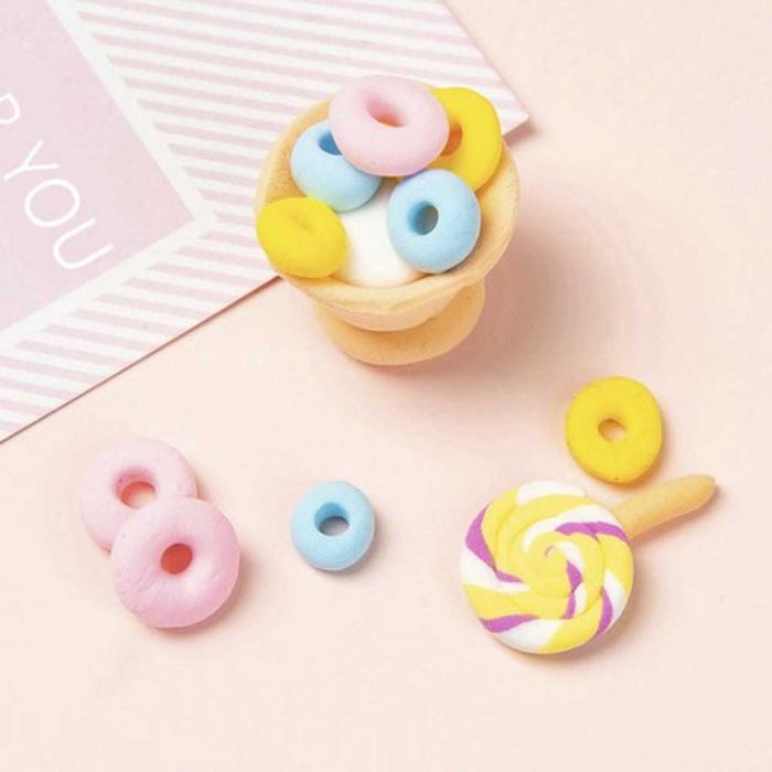 Пластилин/ моделин 48 броя/ моделина в 12 цвята +шпатули за моделиране