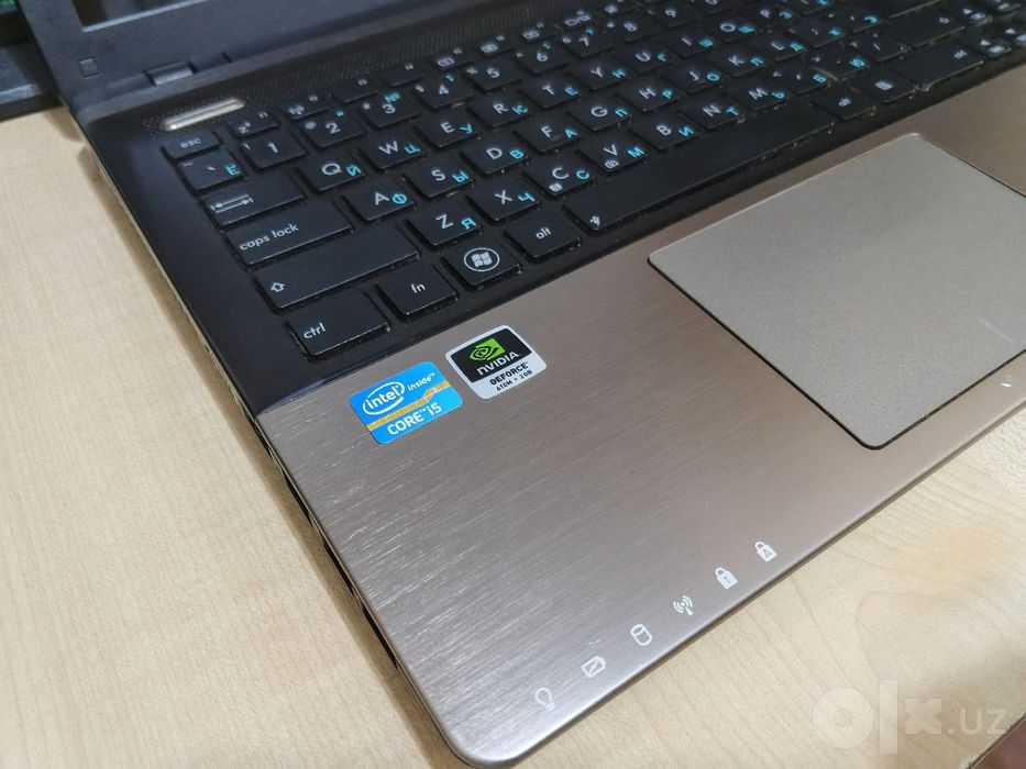 ASUS K55VD 15,6"/ CORE i5-3210M/ 8GB DDR3/ 240GB SSD/ GeForce 610M 2GB