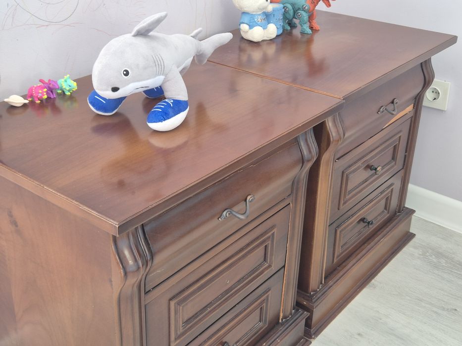 Продам спальный гарнитур