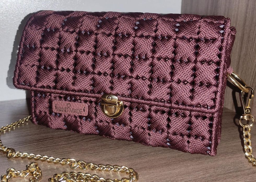 Продается сумочка ручной работы