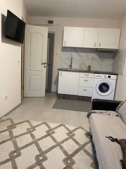 Camera camin cu baie proprie de inchiriat