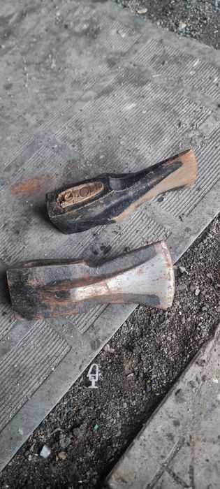 Колун, топор.не пользовались