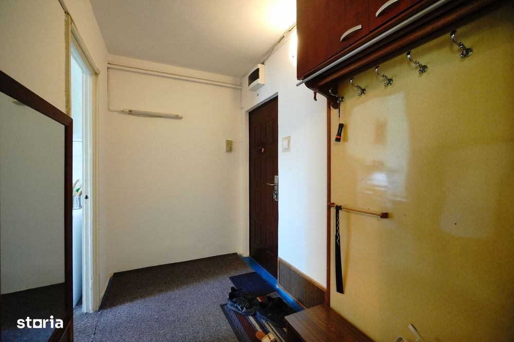 Vanzare apartament 2 camere zona Neptun, 54 mp, liber la vanzare