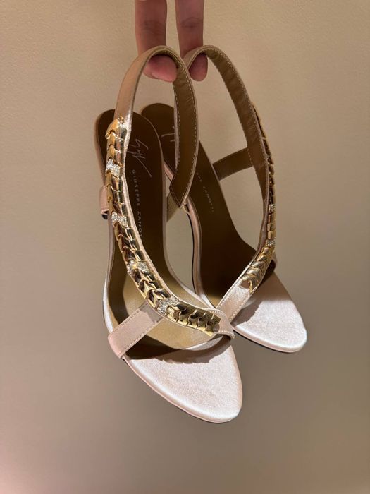 Sandale Giuseppe Zanotti