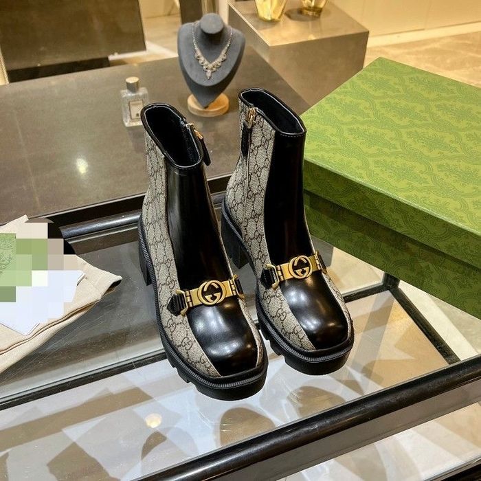 Женская обувь новая