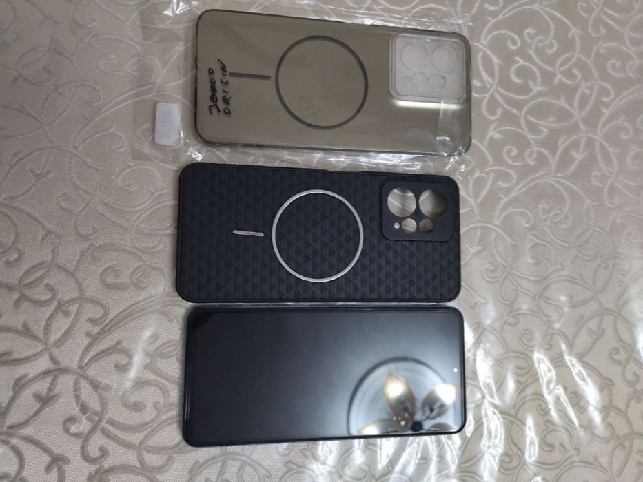 Redmi note 12 
Xotira: 6/128Gb, 
Camera: 50MP
Holati yaxshi 
Imekalari