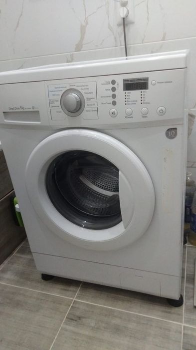 Продам стиральную машинку