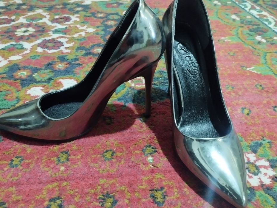 Продам шикарные туфли