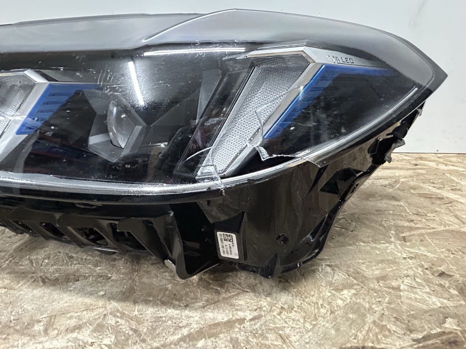 Far faruri bmw G22 G23 G26 lci full led adaptiv 2023-2025