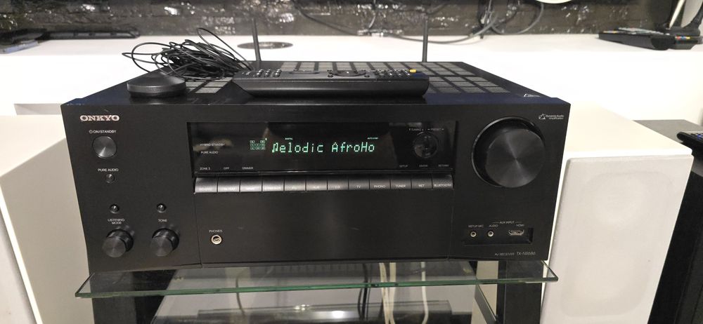 Receiver 7.2 Onkyo TX-NR686 Dolby Atmos Wifi Bluetooth 4k Tidal Phono