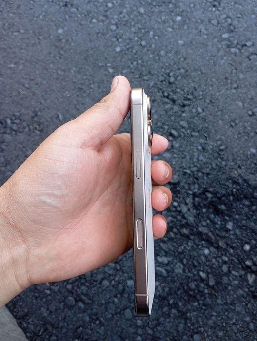 Iphone 16 pro idiyal