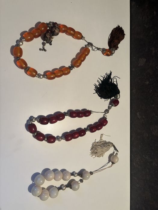 Броеници три броя