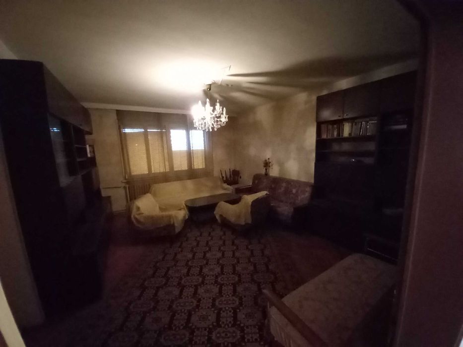 Продава се Многостаен апартамент в Разград, Бели Лом - 137 кв.м за 636 €/кв.м - Снимка #4