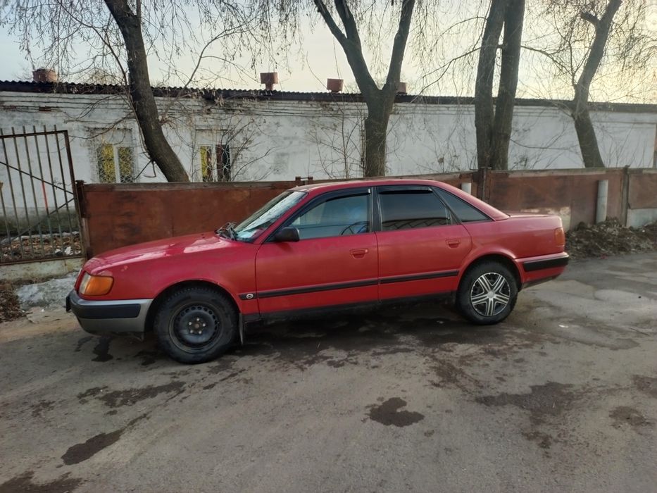 Продам Ауди 100 с4 2.6