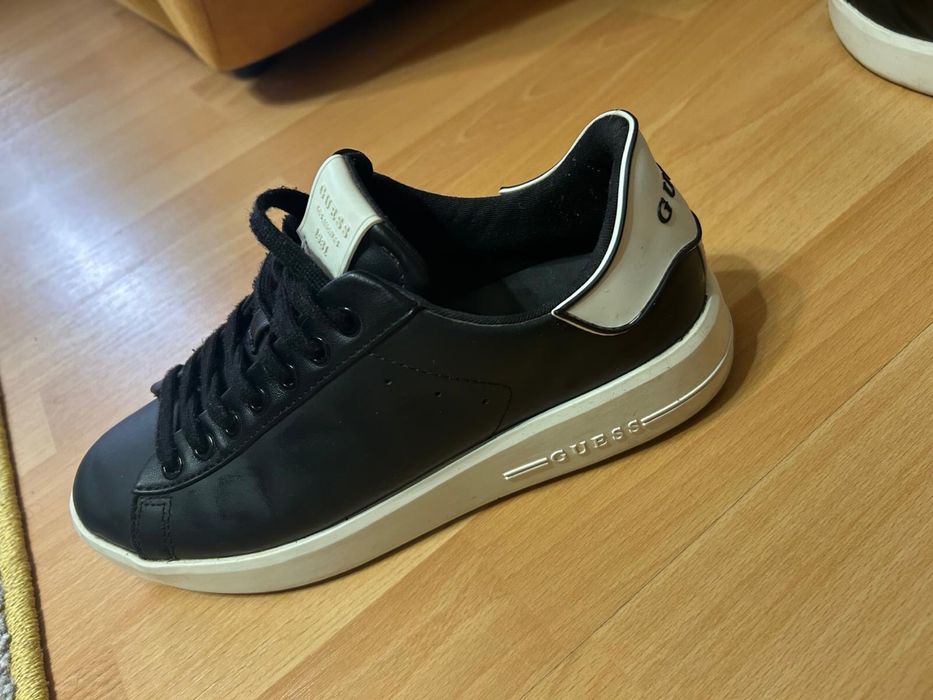 Sneakers Guess femei , marimea  39