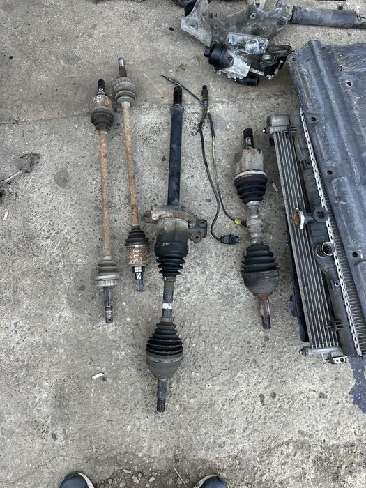 Полуоска/Полуоски за Рено Колеос 2.0dci 4x4