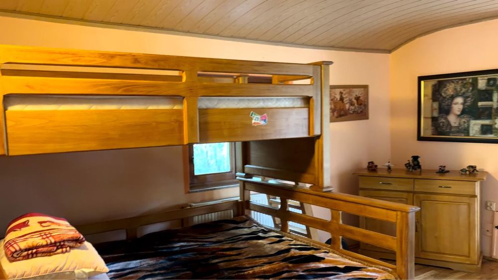 Casă în zonă liniștită, Păușești Măglași