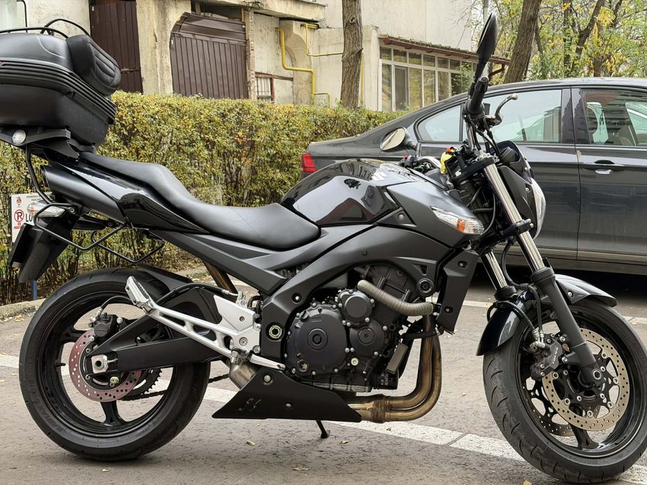 Suzuki GSR 600 2009 599 cm3 / 72 kW