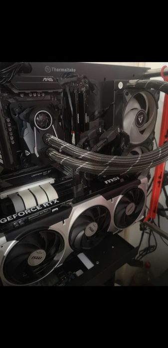 AMD 5900X , X570 Tomahawk Wifi , 32GB DDR4