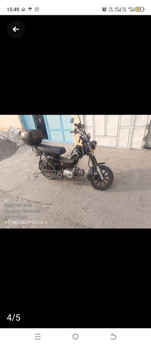 Лифан Бензинли мопеды  100. Га  1.5 ичади тезлиги 100.120 чикади йили