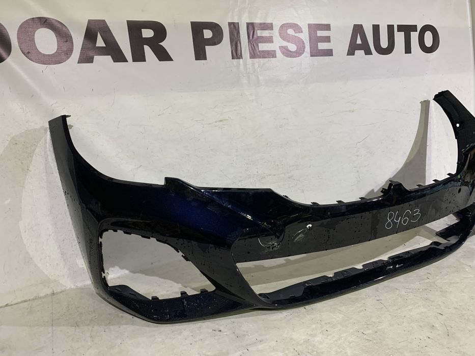 Bara fata BMW Seria 3, G21/G21, M-Sport, 2019, 2020, 2021, 2022, cod origine OE 51118069346, cu gauri pentru senzori de parcare (6). Fisurata usor mijloc jos.