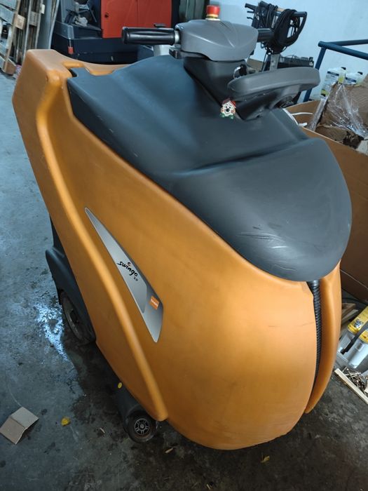 Masina spalat pardoseli Taski Swingo XP